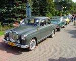 Mercedes_190D