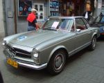 Mercedes_W113_250SL_1967r